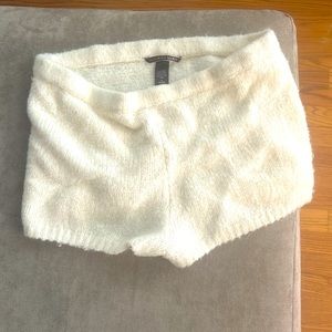 Women’s shorts Med size Victoria Secret